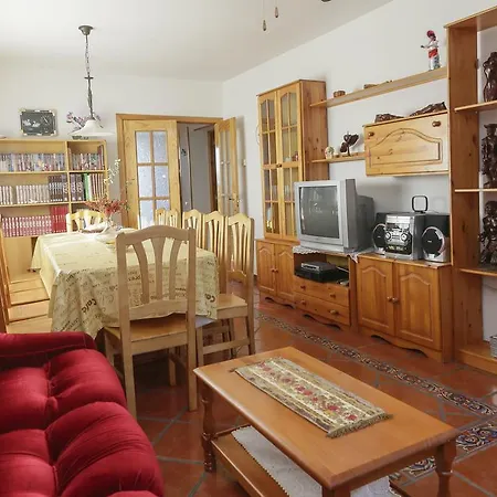 En Casa De Carlos Ortigosa del Monte